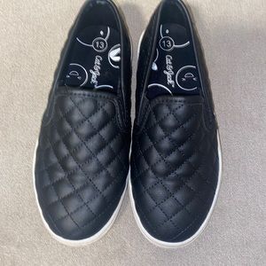 Cat & Jack little girl slip on shoe